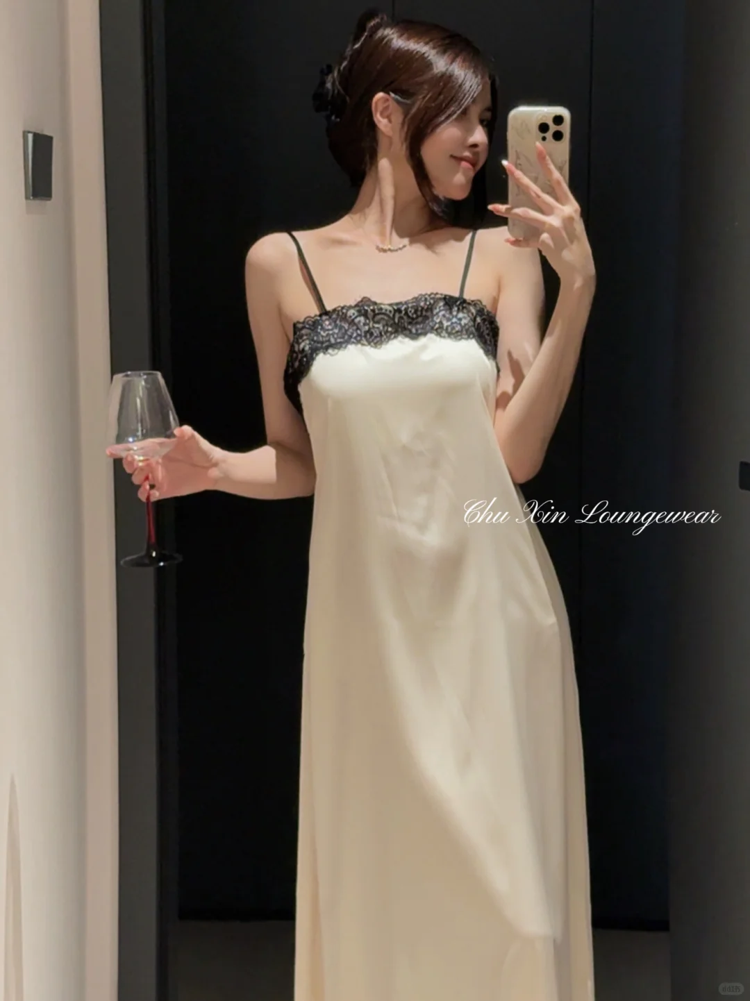 这条吊带美裙直接美到心里！！！