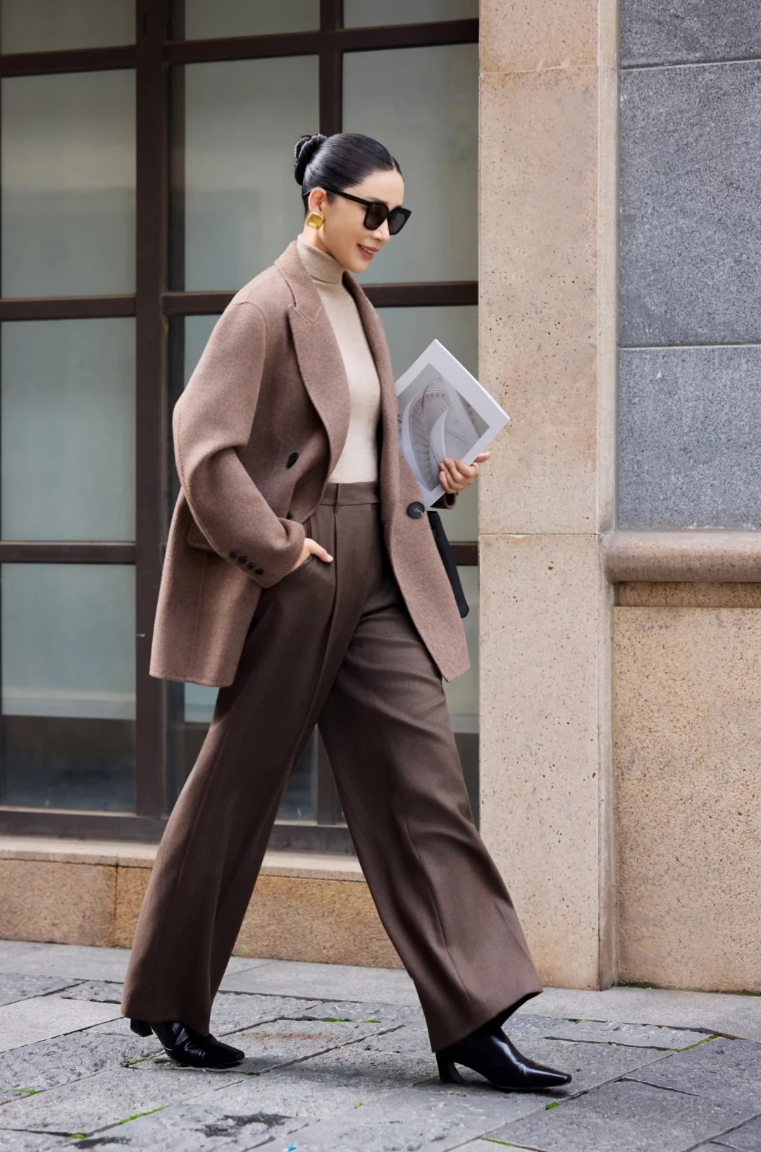 “做不了小女人，那就做自己的大女主吧”