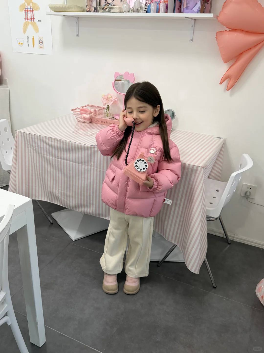 今天是粉色的 甜到冒泡的小孩🍰