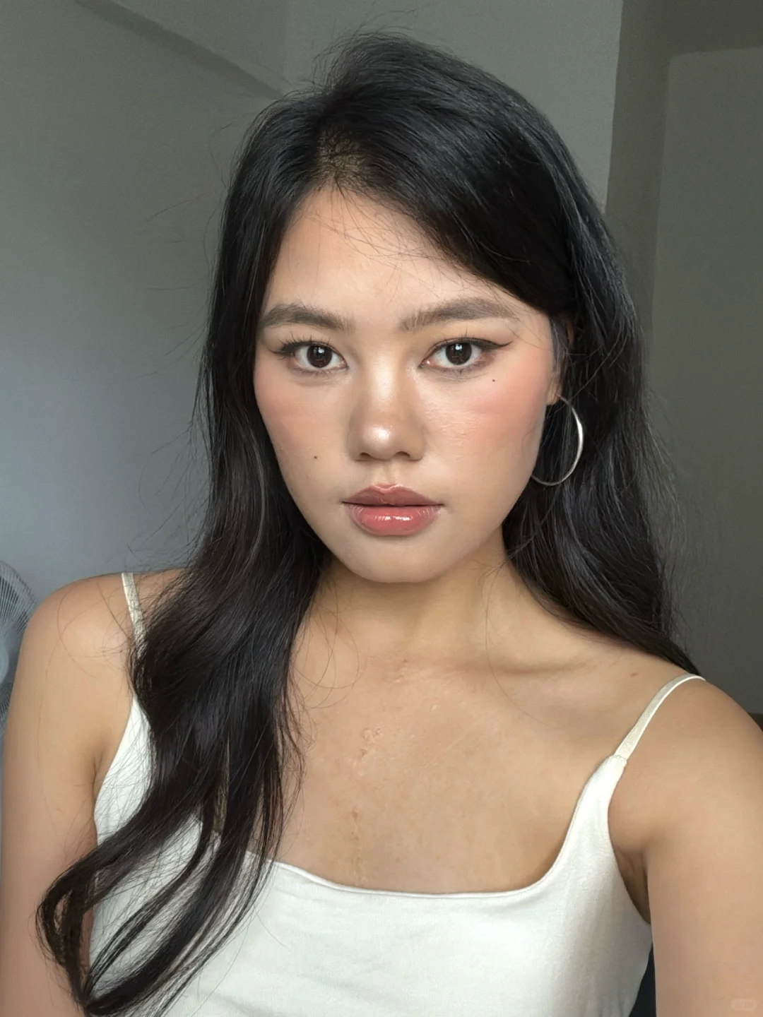 方圆脸 扁平鼻，找到风格真的嘎嘎乱杀…