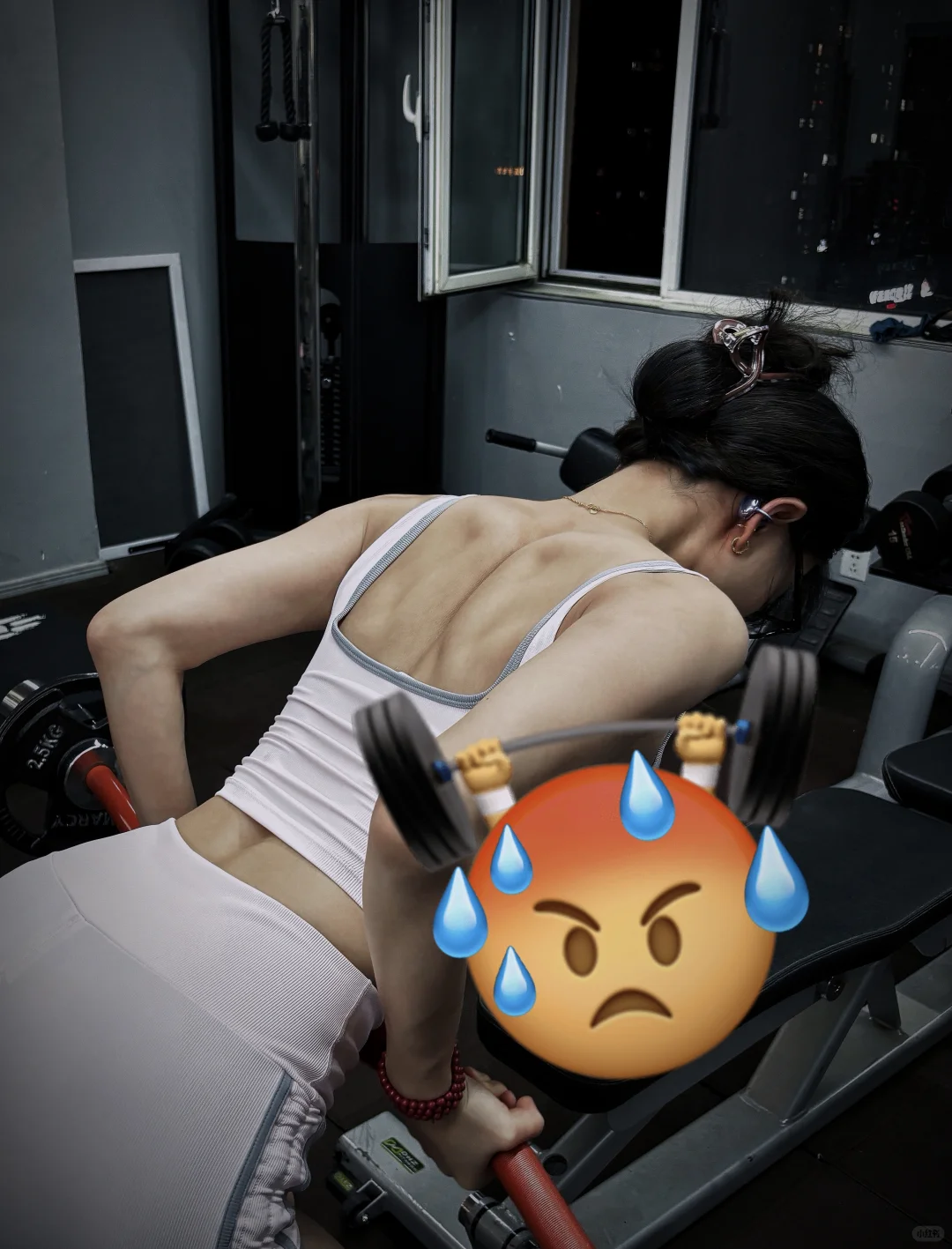 撸铁女孩👧、练背日、健身工作室、真的太爱练背了