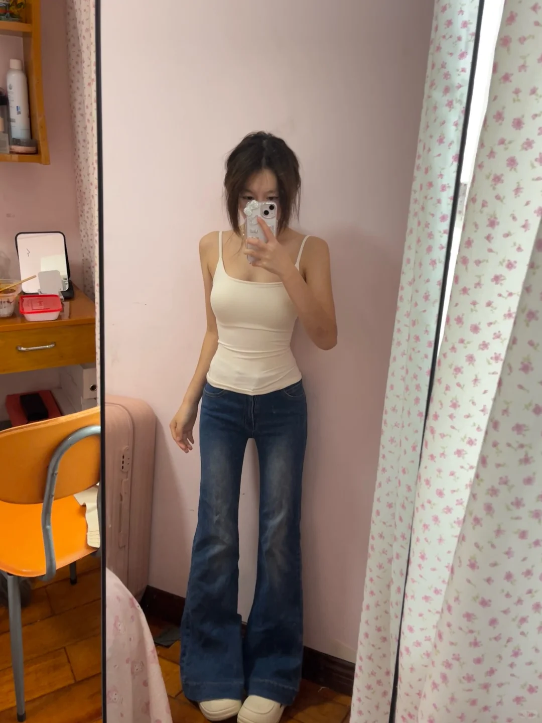 只有小胸才懂这个吊带的含金量❗️