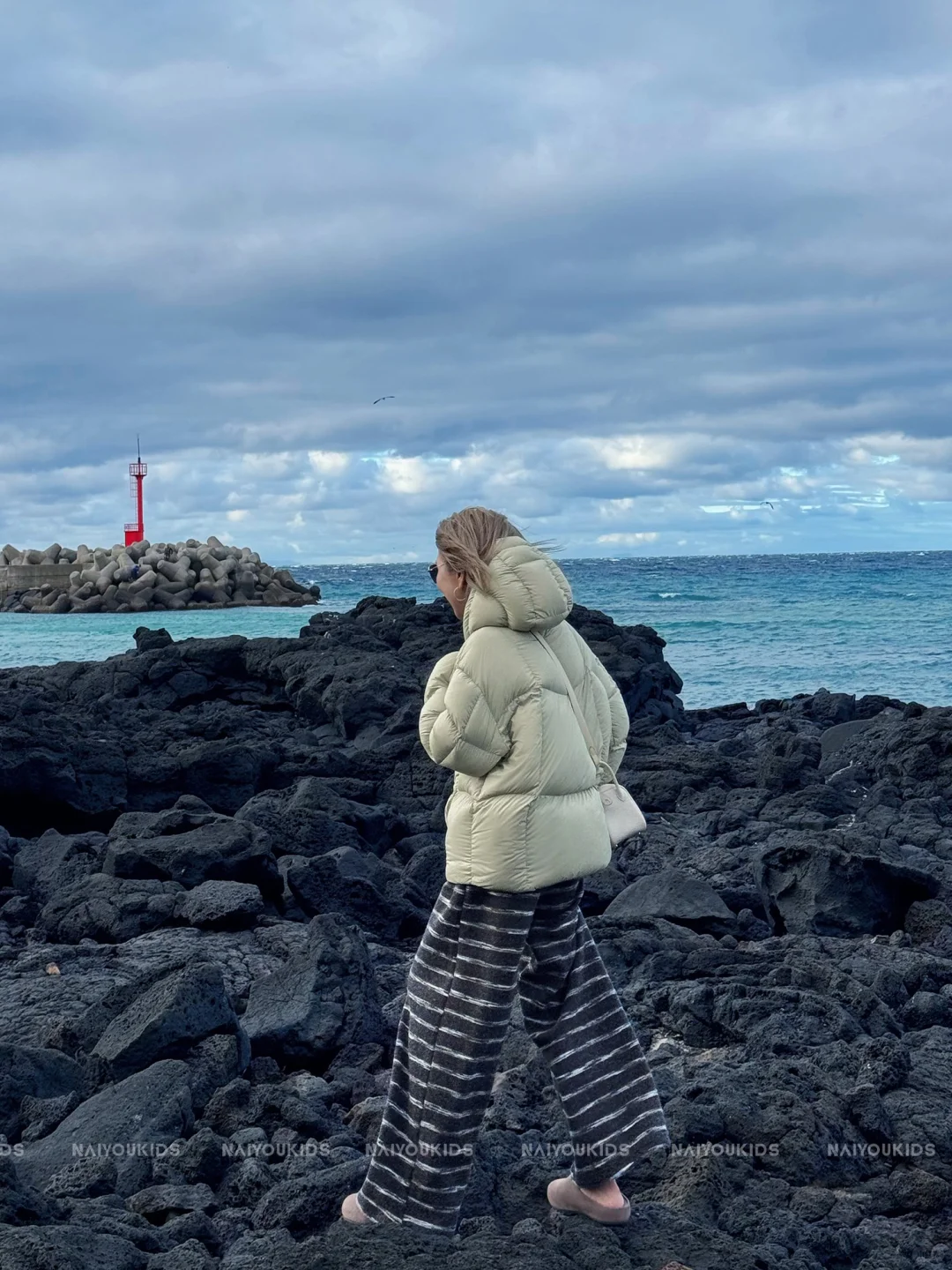 🌊海边亲子ootd｜把“松弛感”穿在身上！