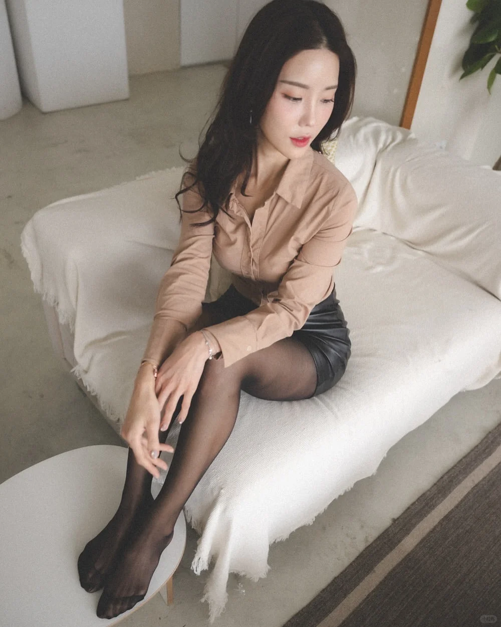 韩国棒子还是可以一眼分辨出来的