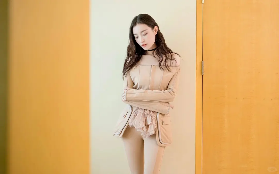 倪妮性感长腿照片合集