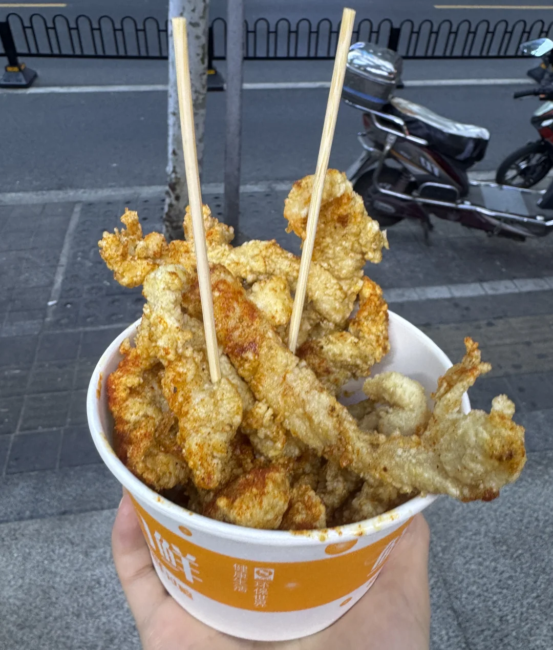 我会游泳🏊‍♀️你去救你妈吧