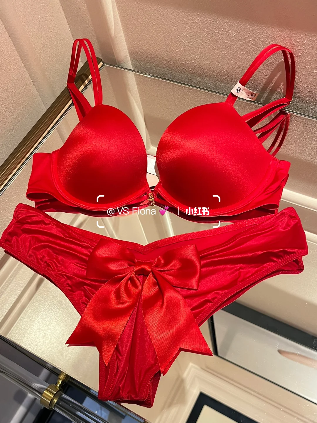 维密｜红色不仅是过年🧨才可以穿