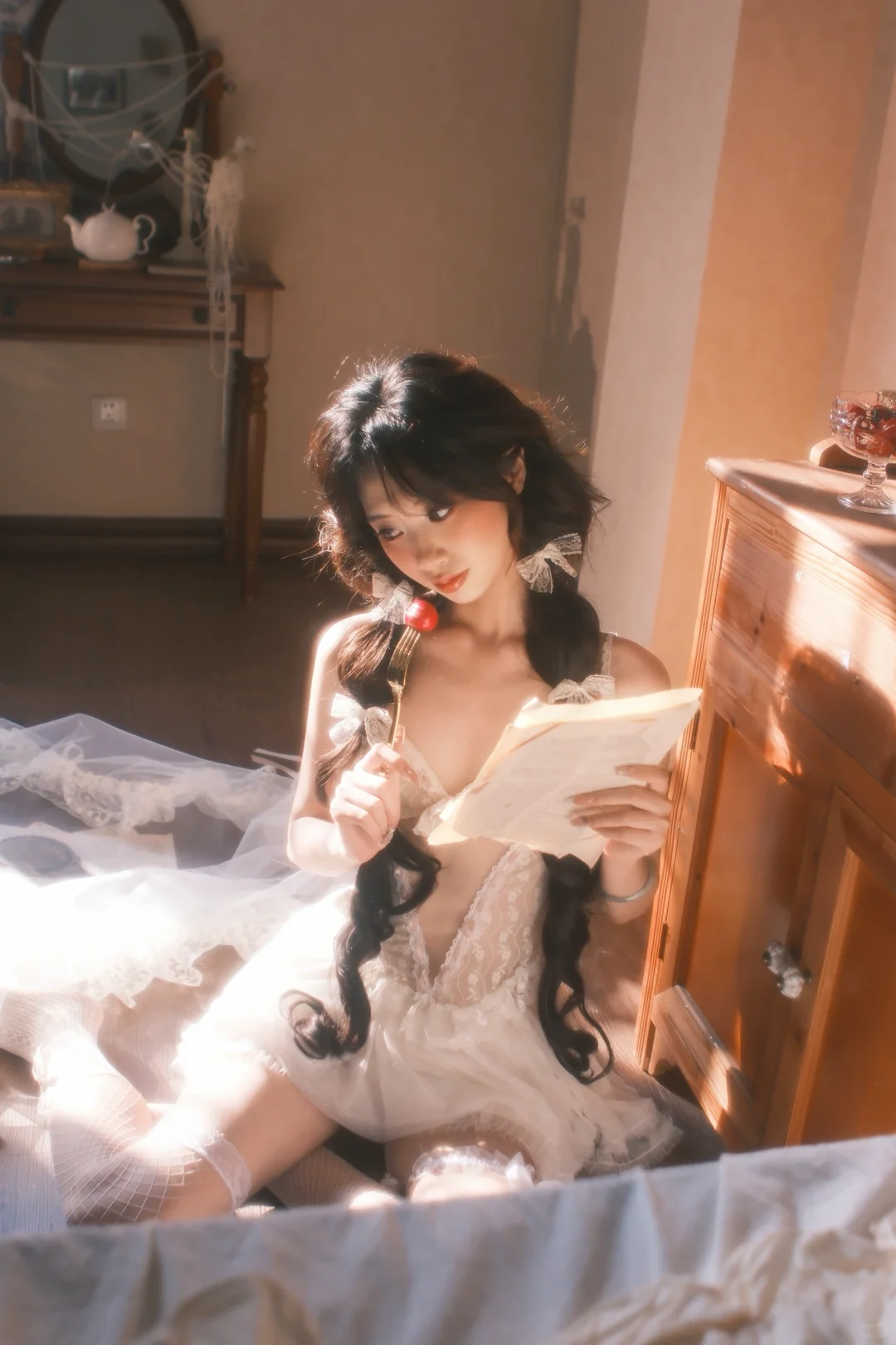 “我被光所诱惑”｜女摄镜头下的私房写真