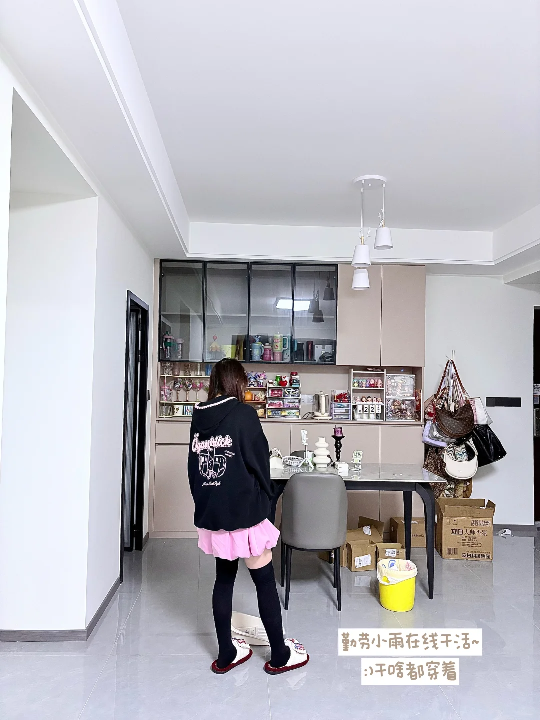 月入1w精致女 | 谁懂爬上10楼回首是1楼！