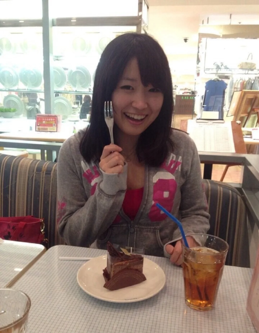 老照片，回顾美丽气质反差熟女（321/300）