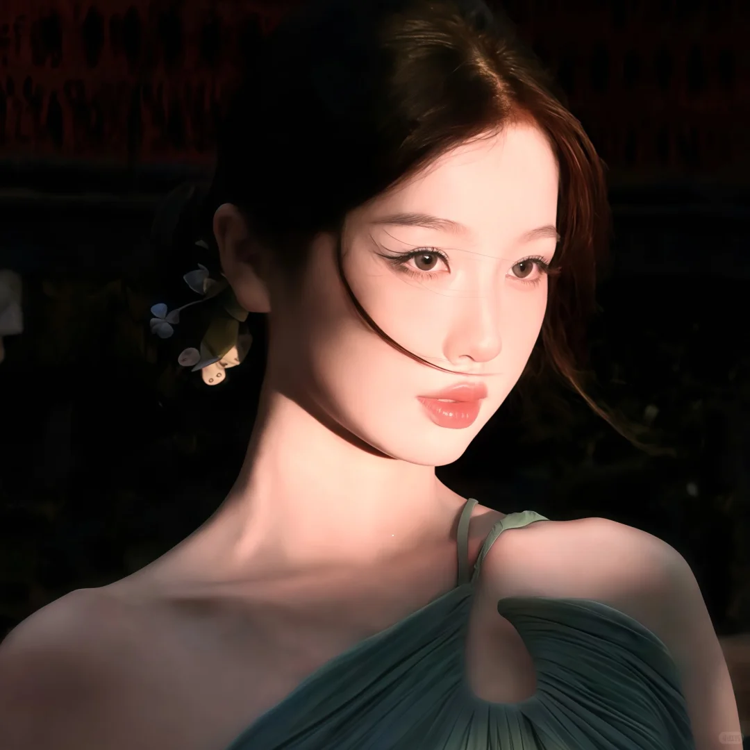 盛开在冬天的水仙🩵舒心头像