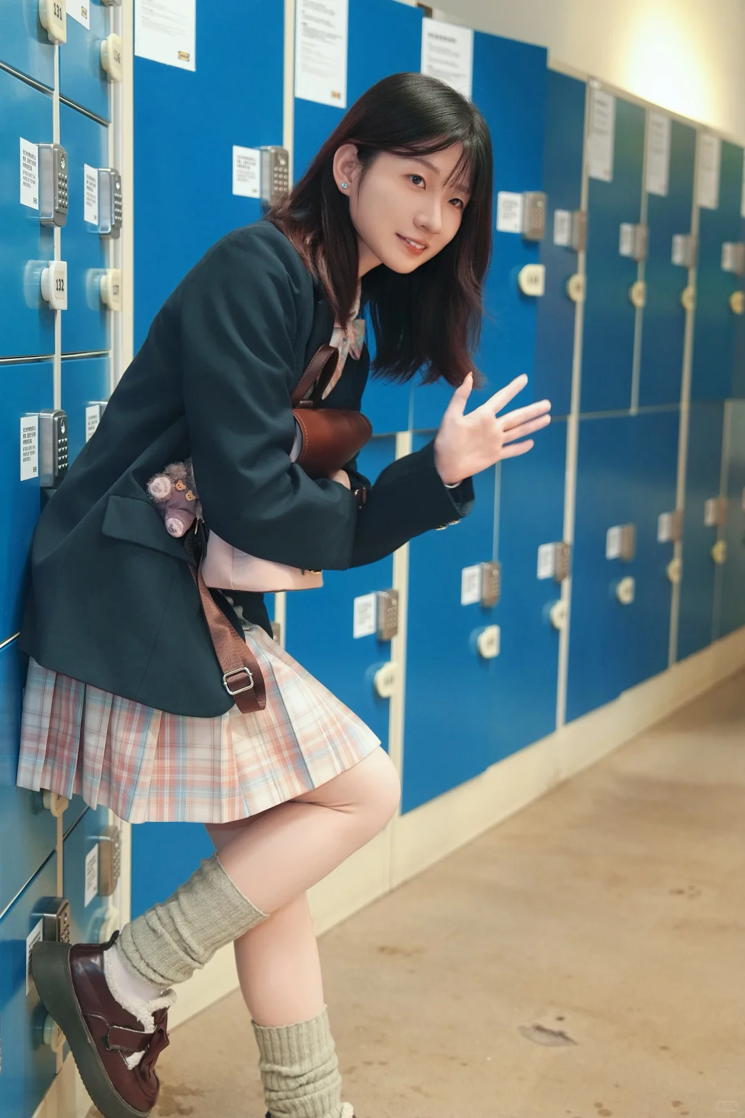 宜家JK拍照姿势