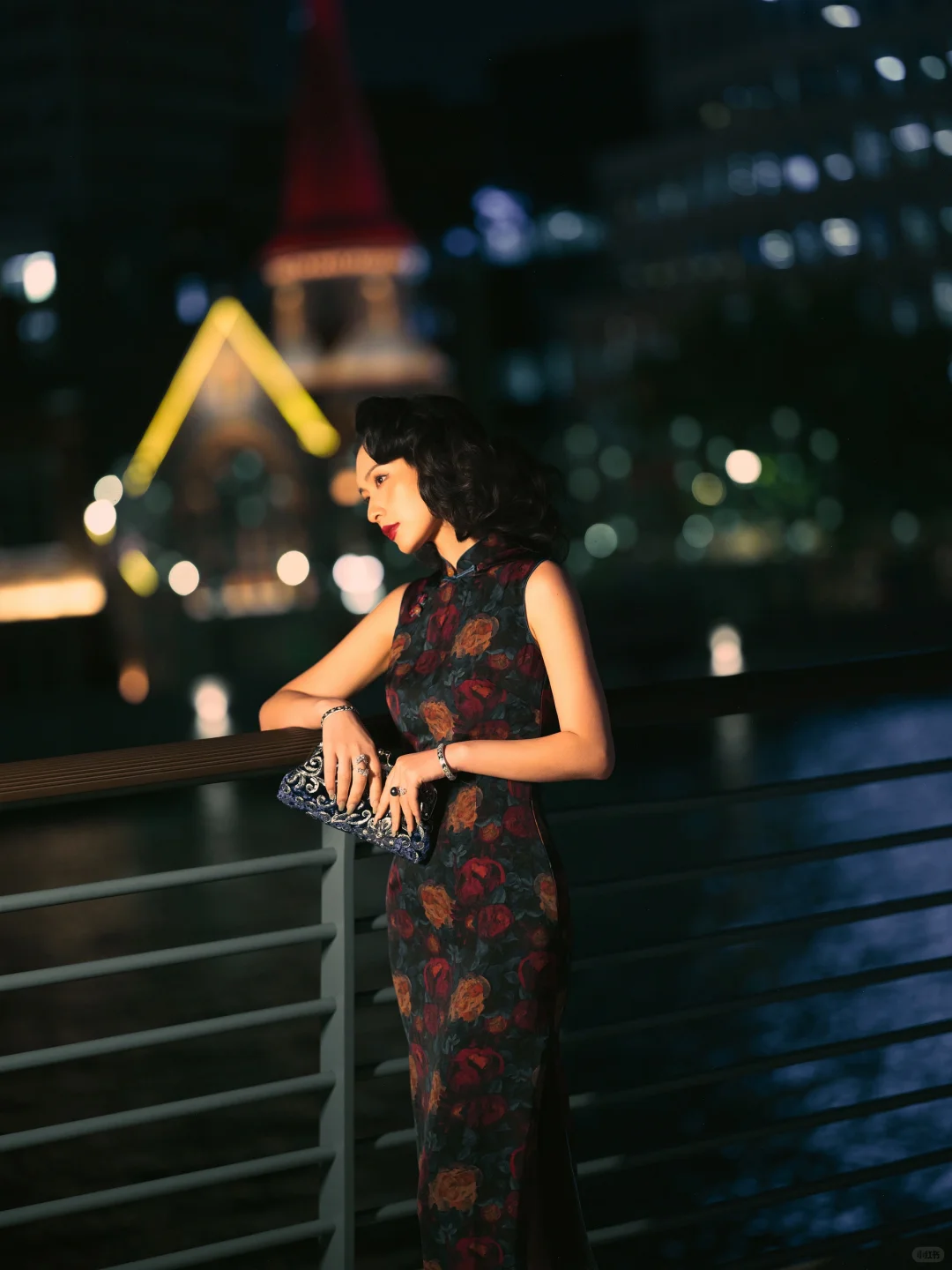 上海外滩🌃夜景旗袍写真｜尽显妩媚风姿～💋
