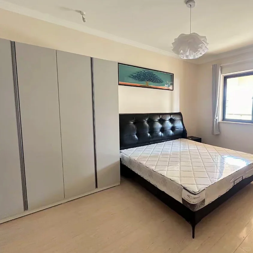 个人转租瑞立中央花城一室一厅二K多可月付