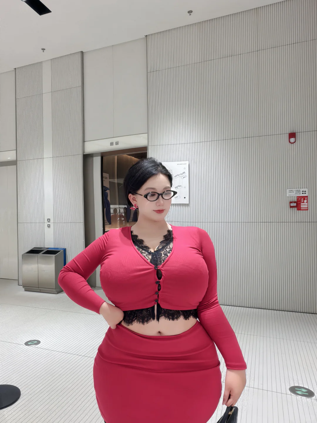 160斤|麻辣女教师上线🕶️