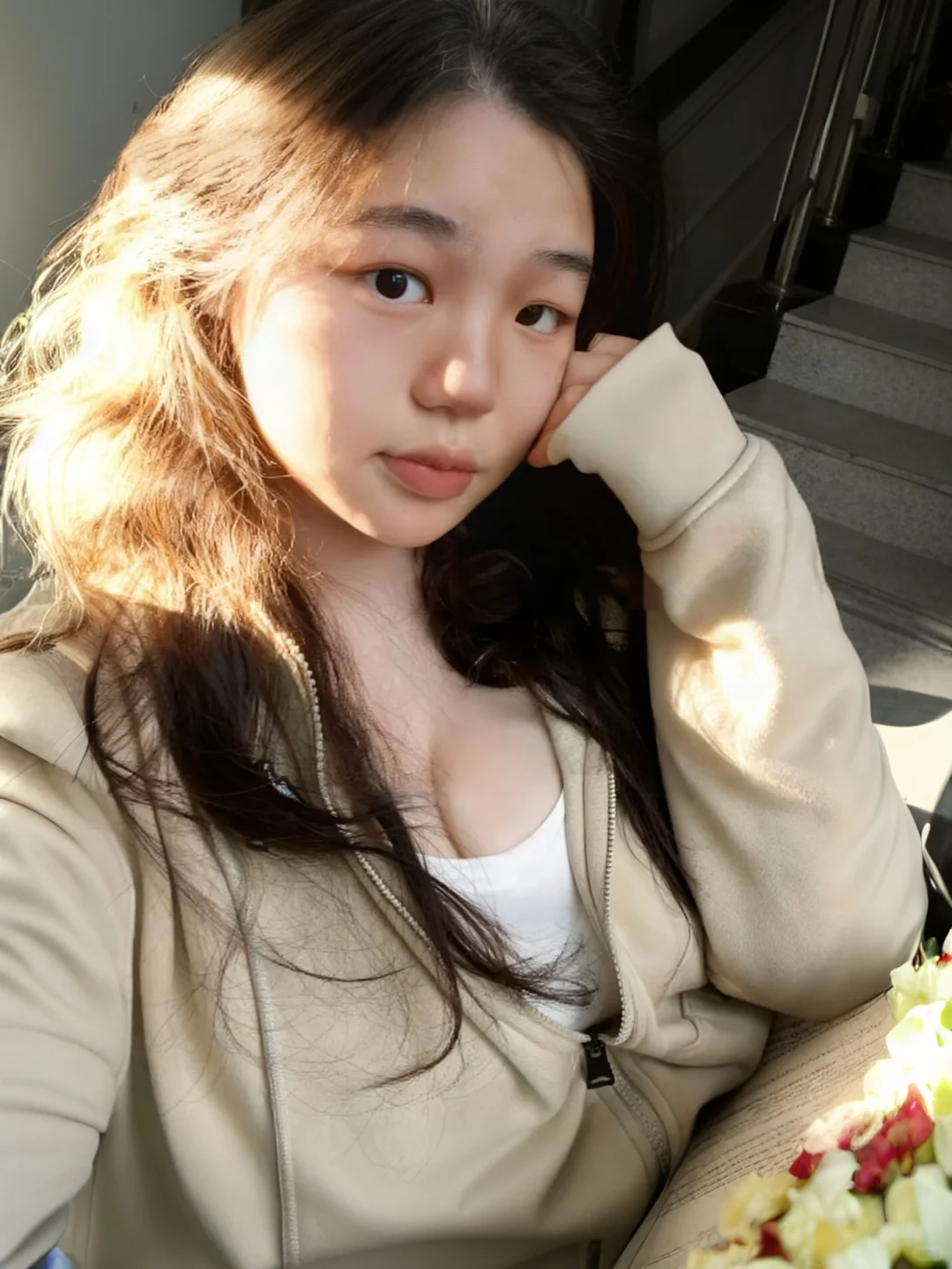 敢不敢发一张阳光下的自拍？