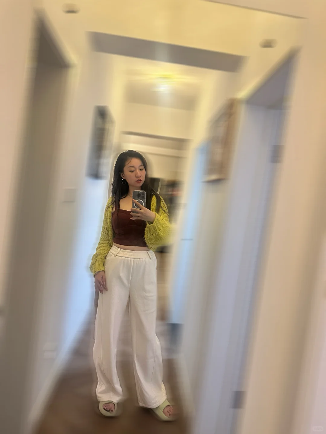 喜欢30岁以后的自己，多了一些妩媚和女人味