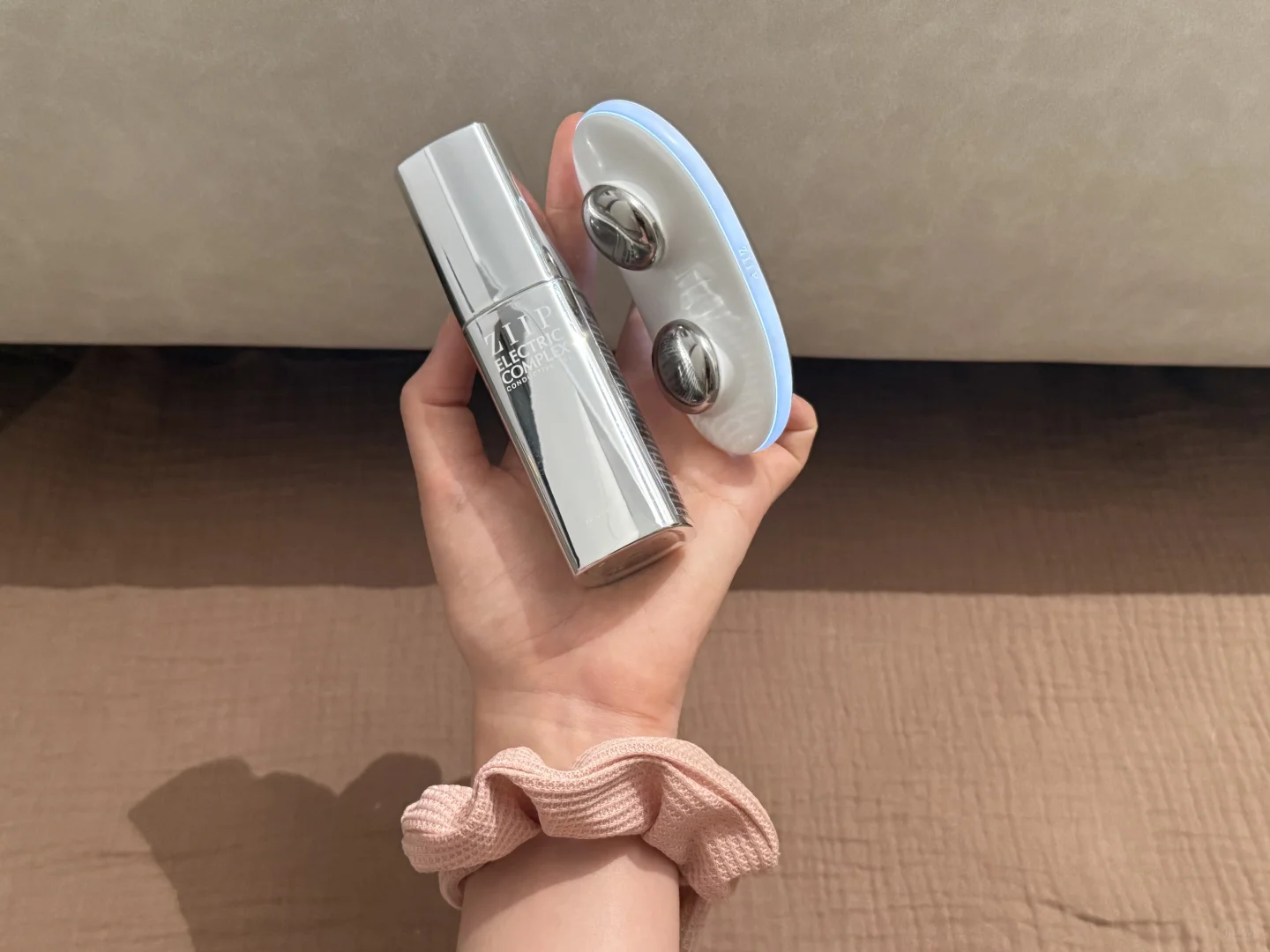 脸蛋子终于跟女明星一样紧了……