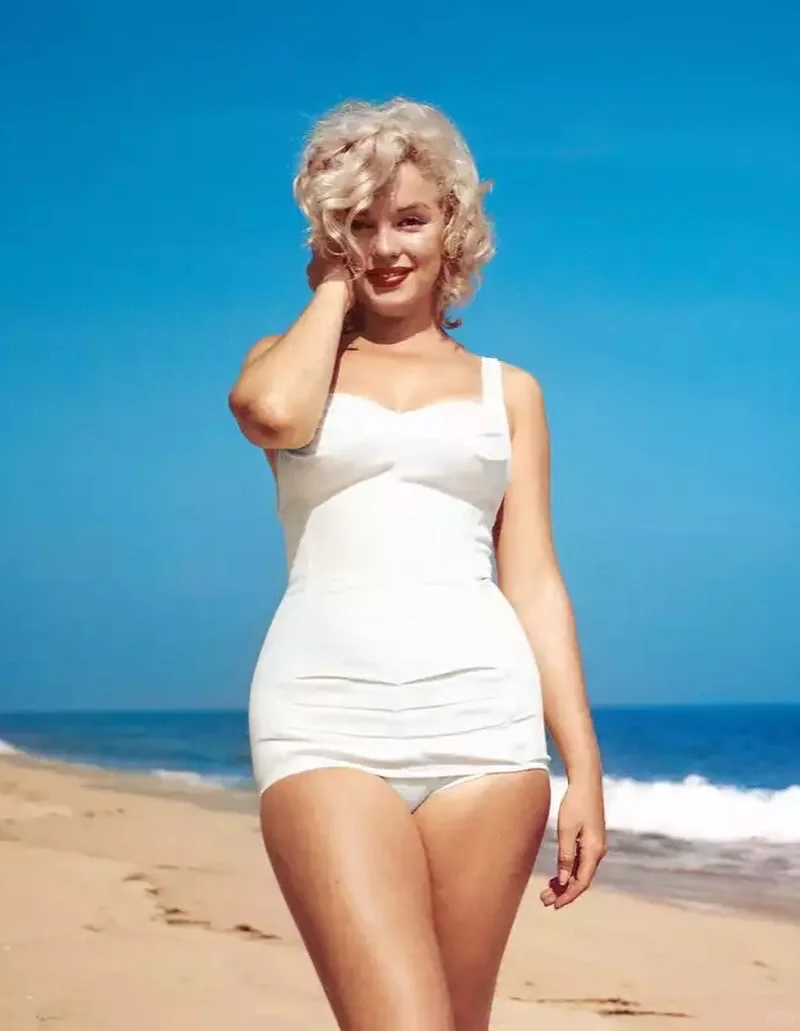 💄浪漫型穿衣显瘦三要诀（曲线型人通用）