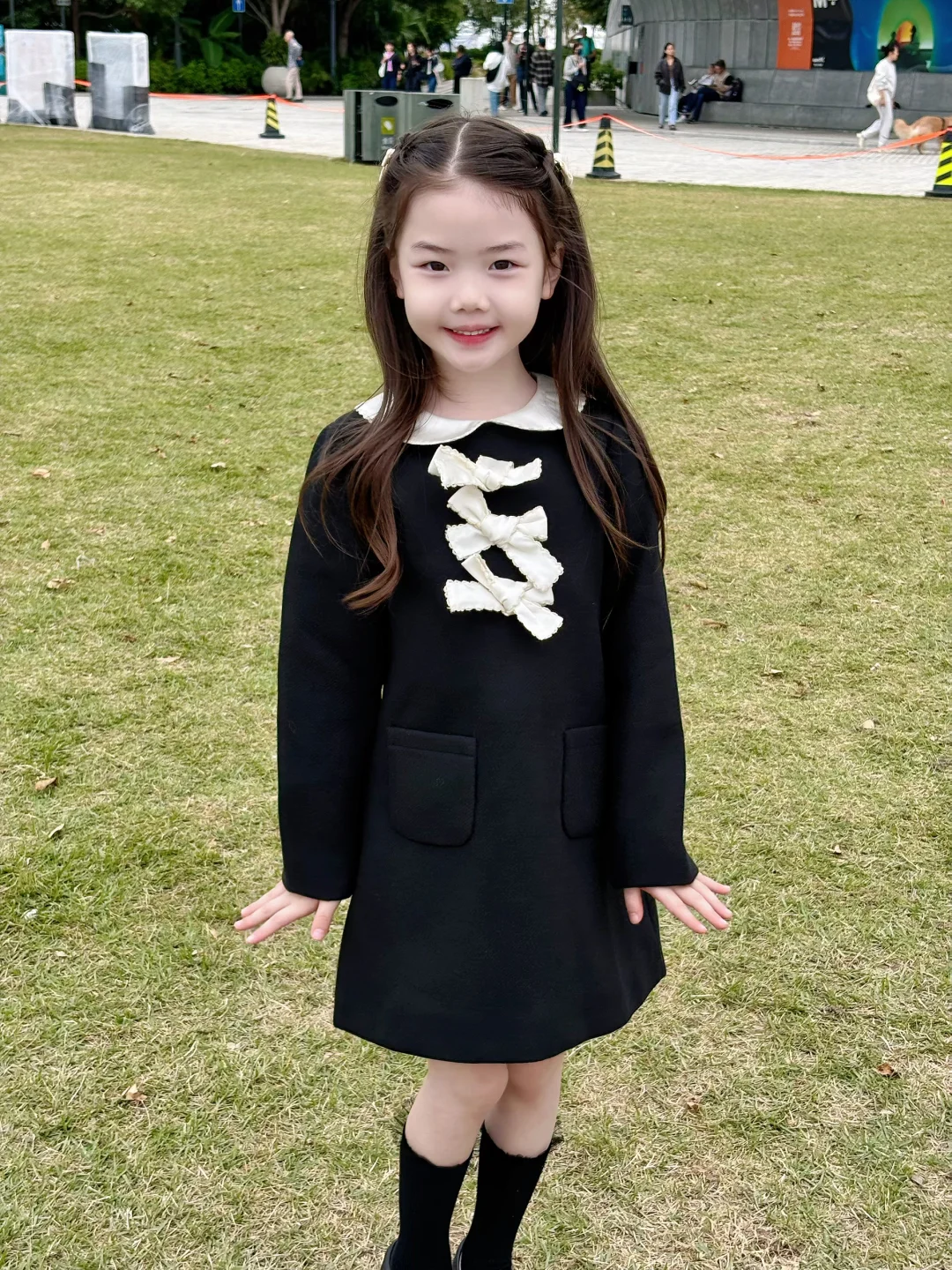 🇭🇰香港海边偶遇千金风女孩，太可爱了吧！