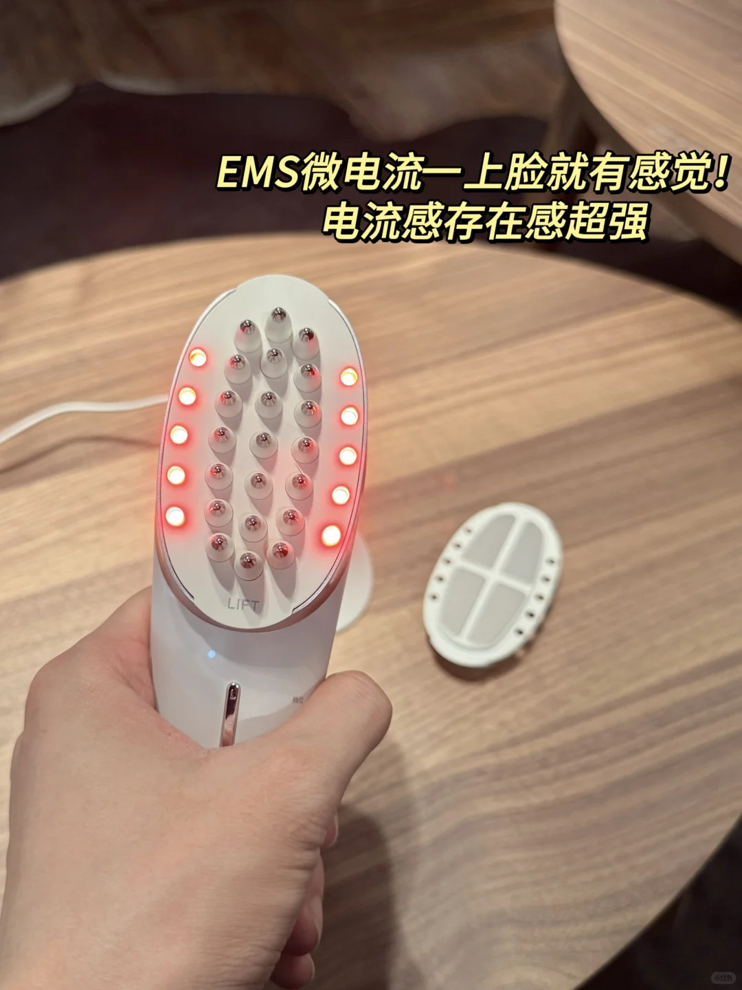 这个月我成功把头皮和脸一起养好了！✨