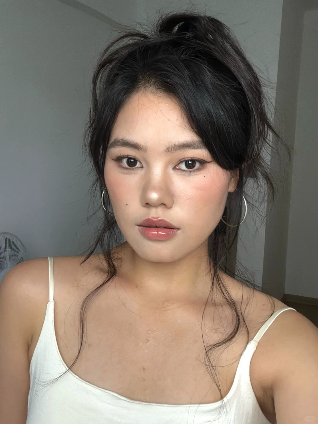 方圆脸 扁平鼻，找到风格真的嘎嘎乱杀…