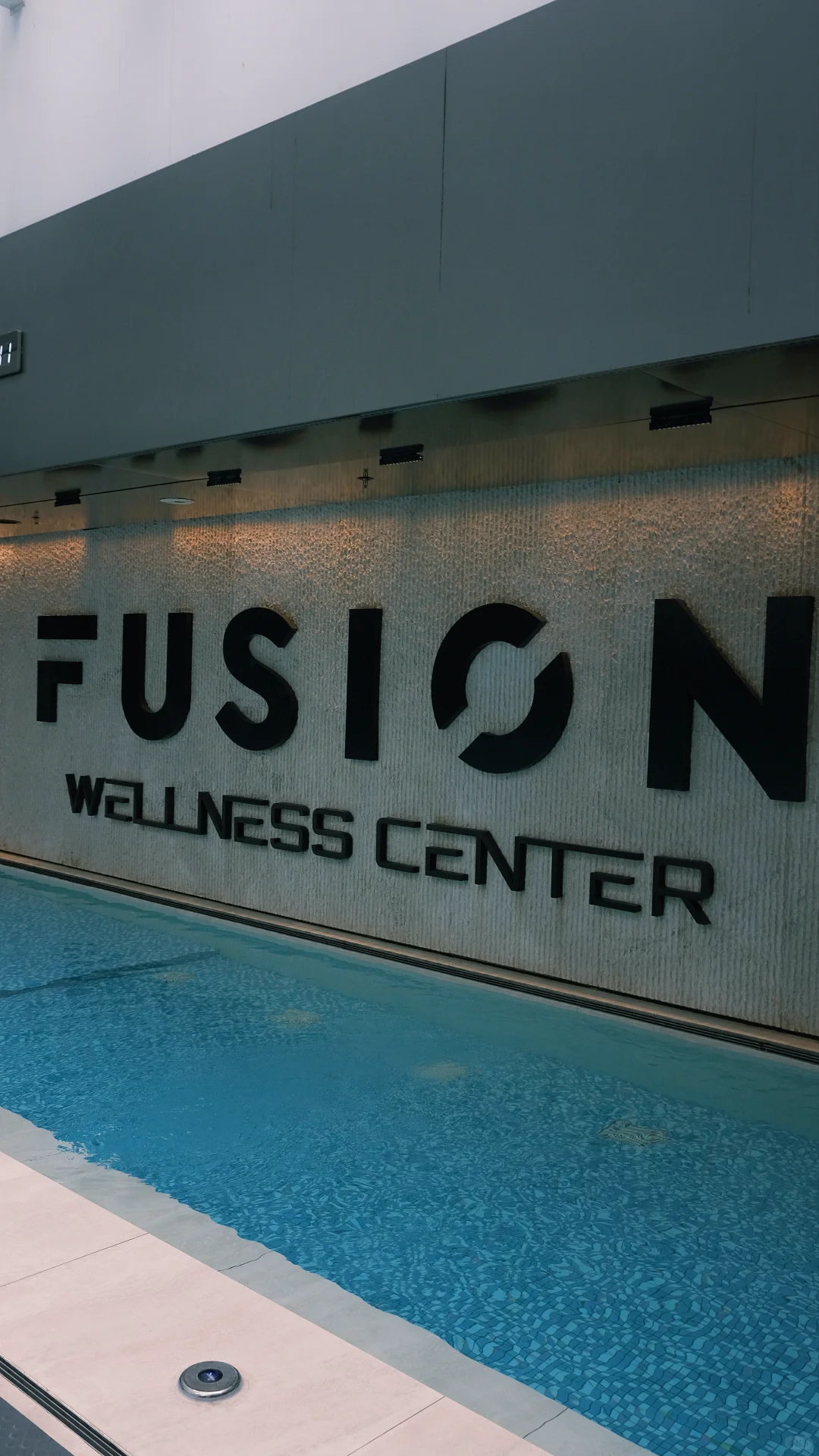 这个泳衣真的太美了😍！🏊🏻‍♀️