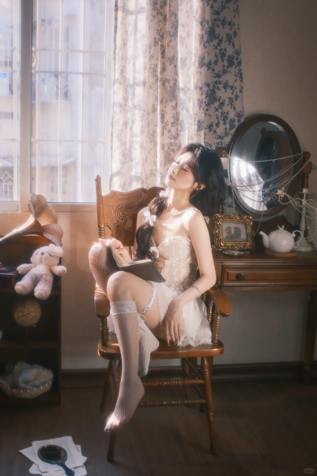 “我被光所诱惑”｜女摄镜头下的私房写真