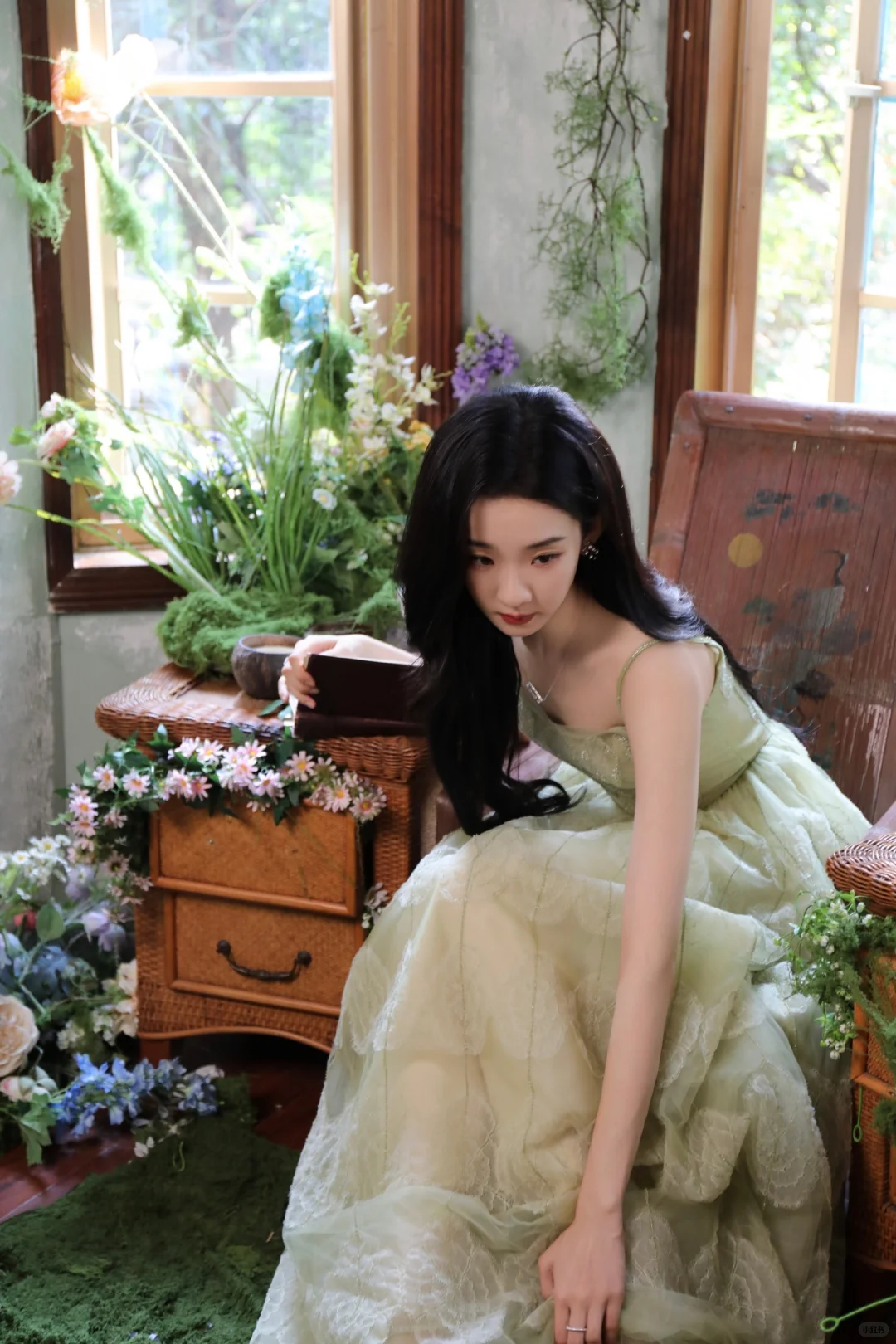 张艺凡轻纱倩影