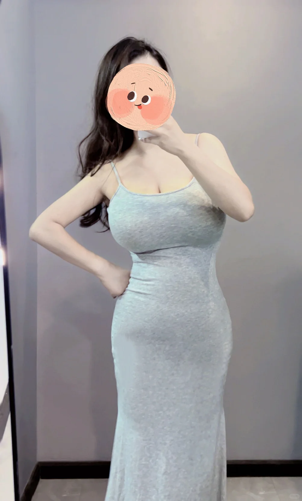 大胸穿搭｜紧身包臀裙真的超显身材😻