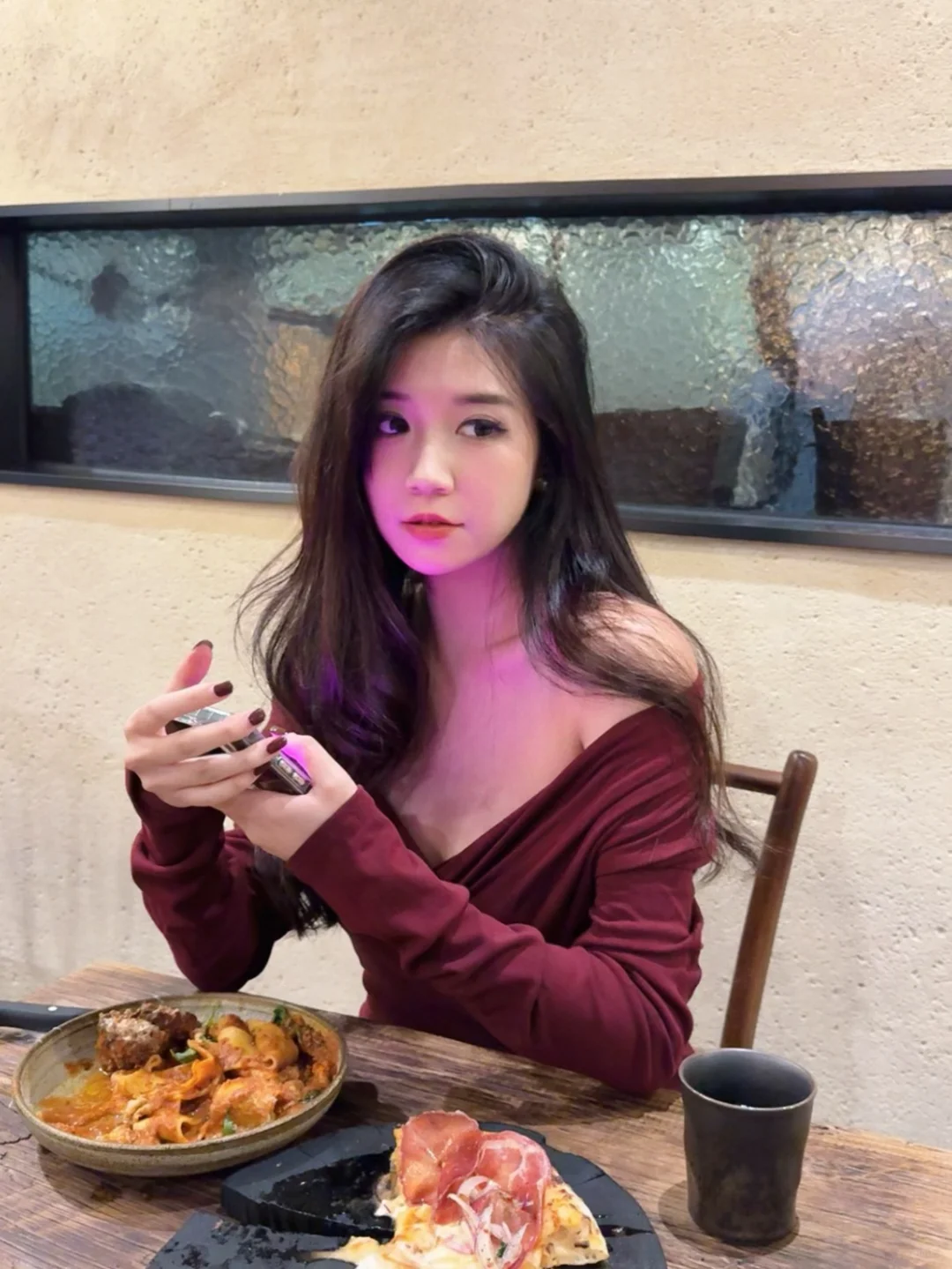 致命酒红 风情万种💋穿上我的战袍