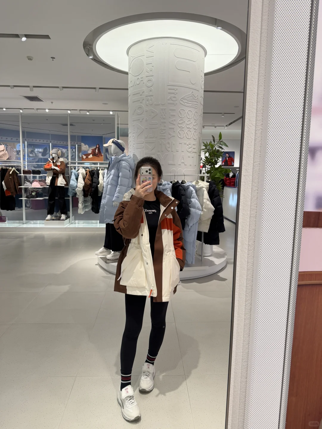 杨幂一穿就断货🤩斐乐派克羽绒服我抢到了🎉