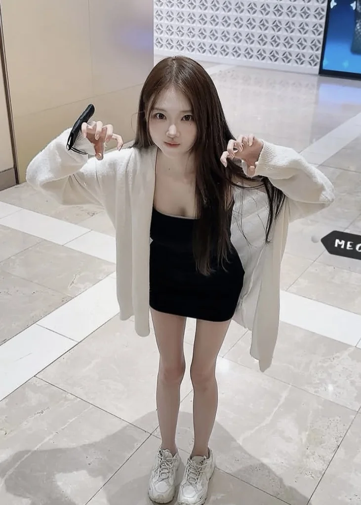 浅甜一下，韩系女孩穿搭～