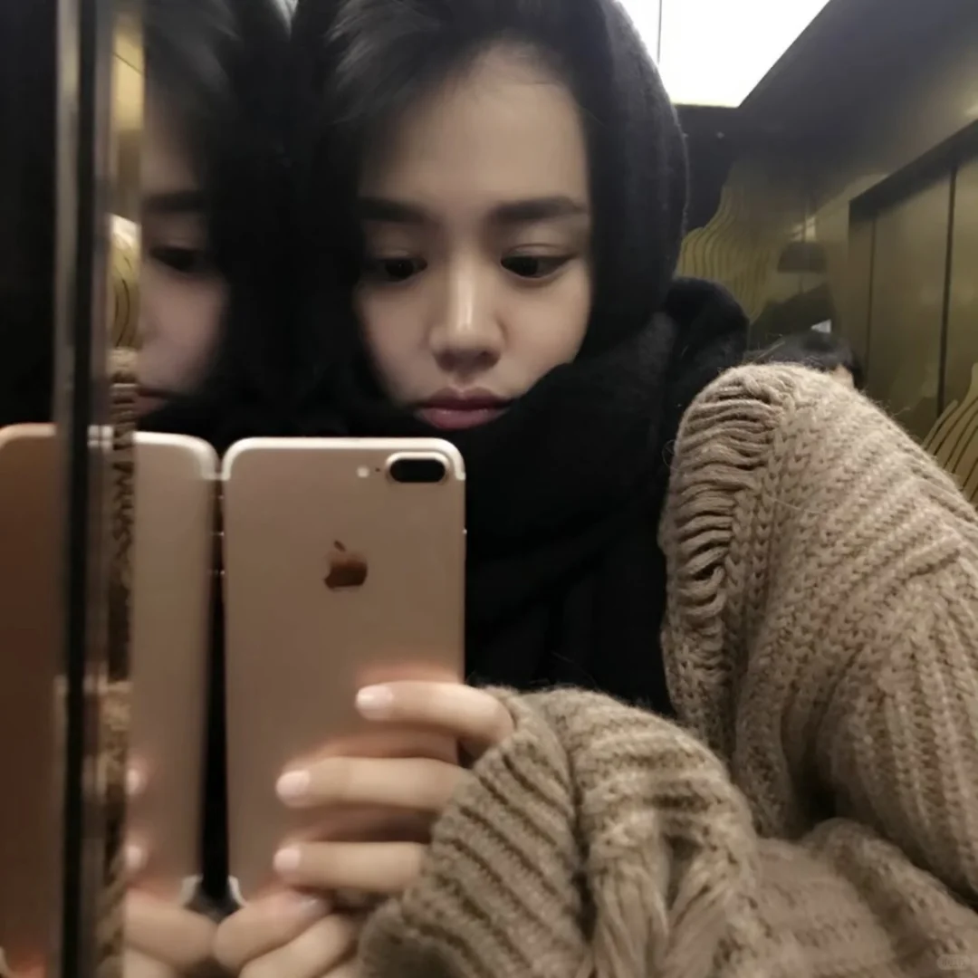 古早马思纯头像