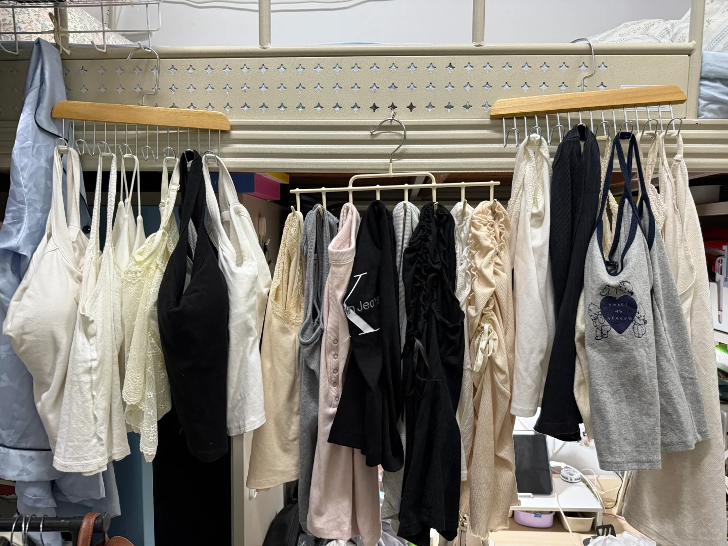 女人 为什么要买这么多吊带