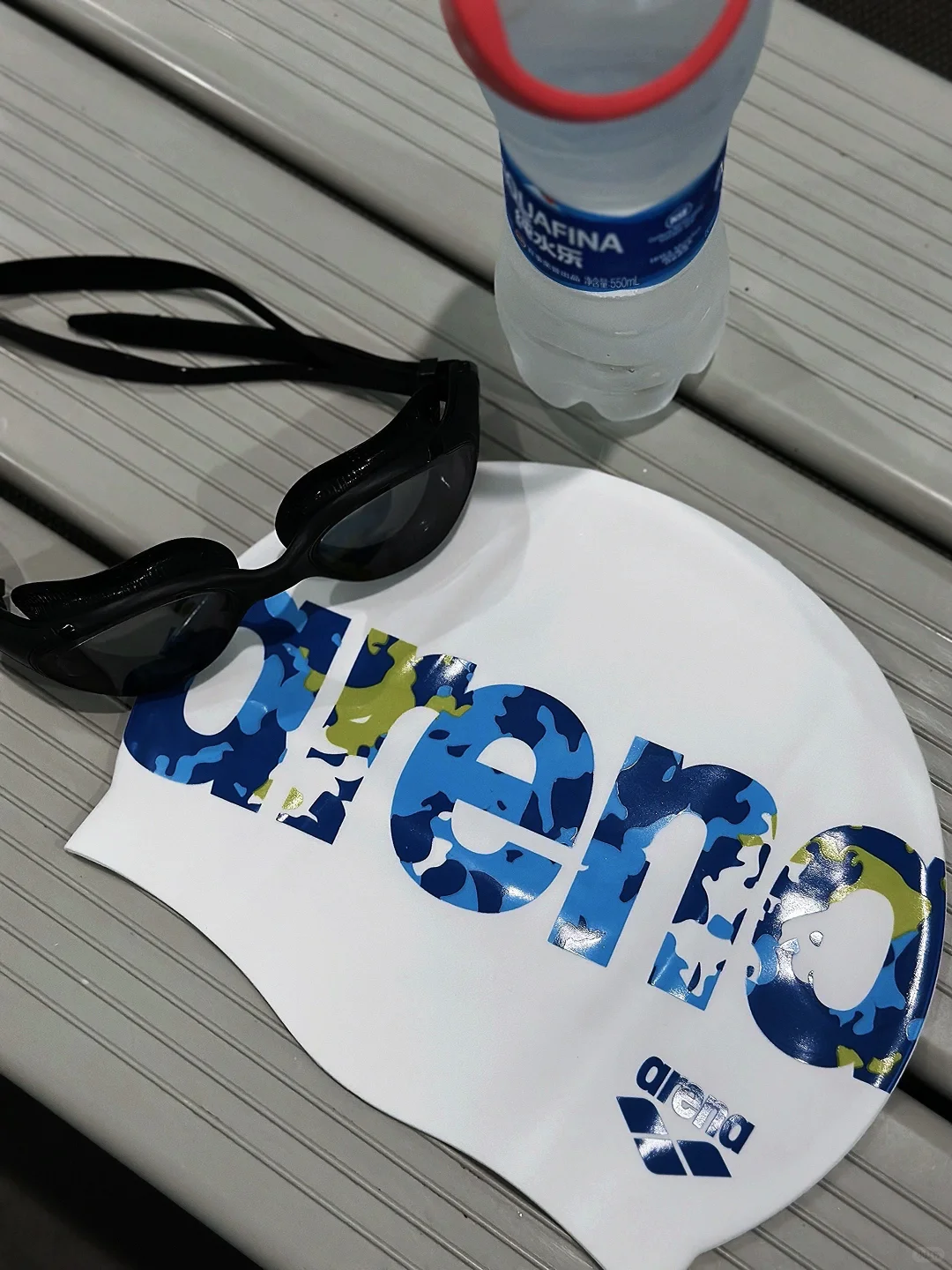 🤫算了跟你们不游泳的人说不清楚.