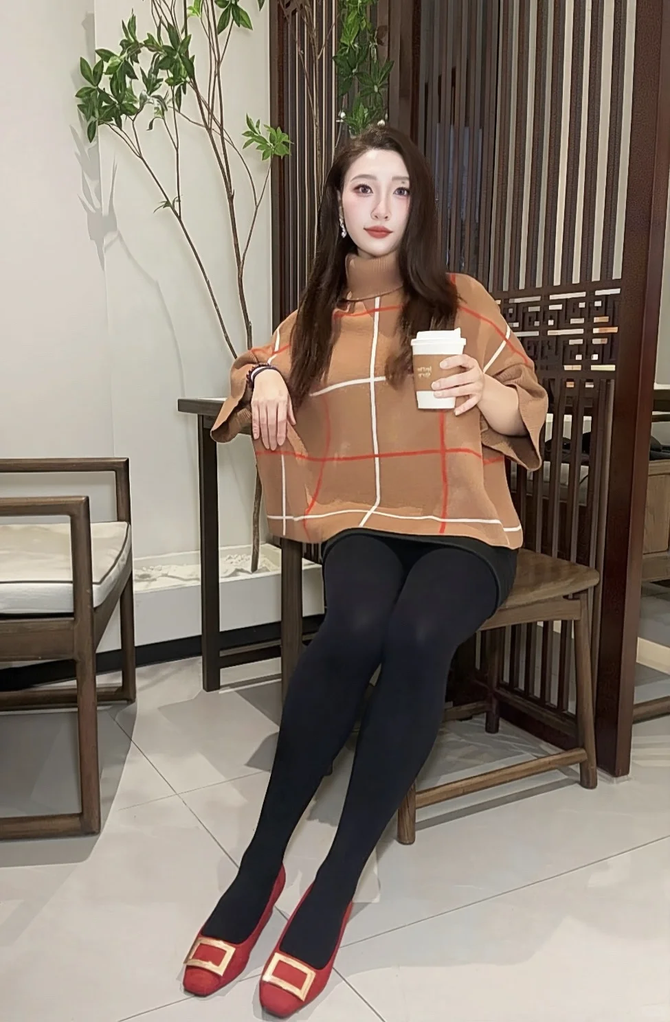 黑是保护色，红是心跳声！反差才是魅力