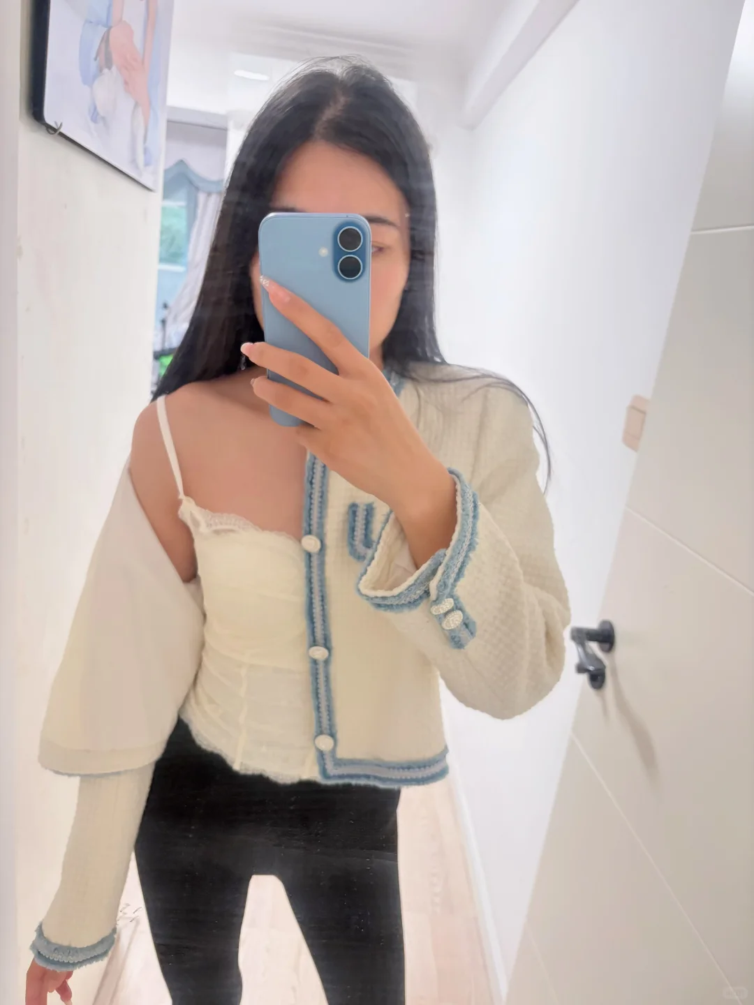 女大冬天性感就穿蕾丝吊带！保暖+纯欲！