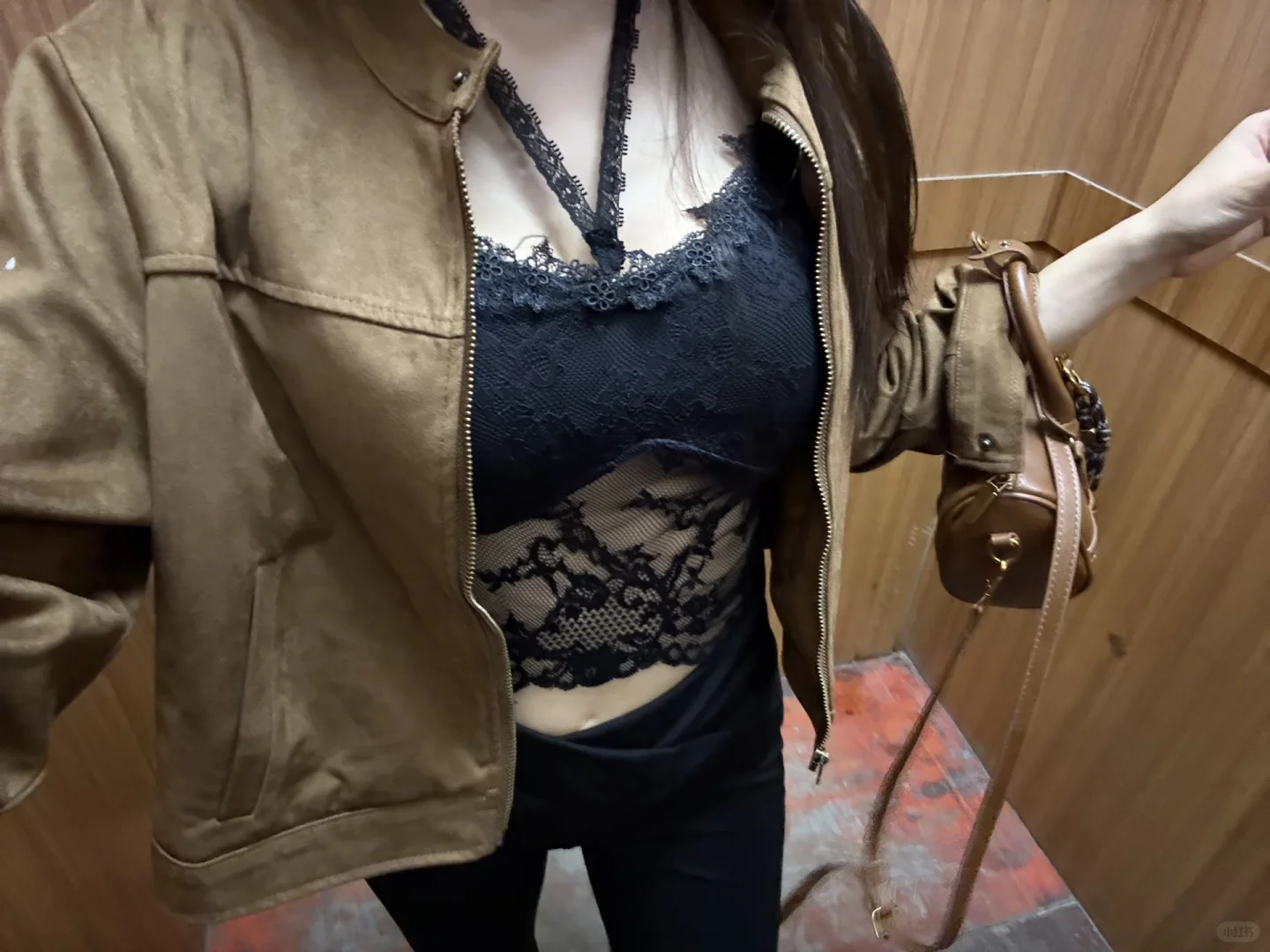 沉迷于自己😍😍