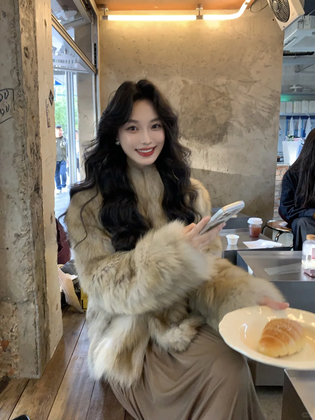 路上会多看一眼的大姐姐