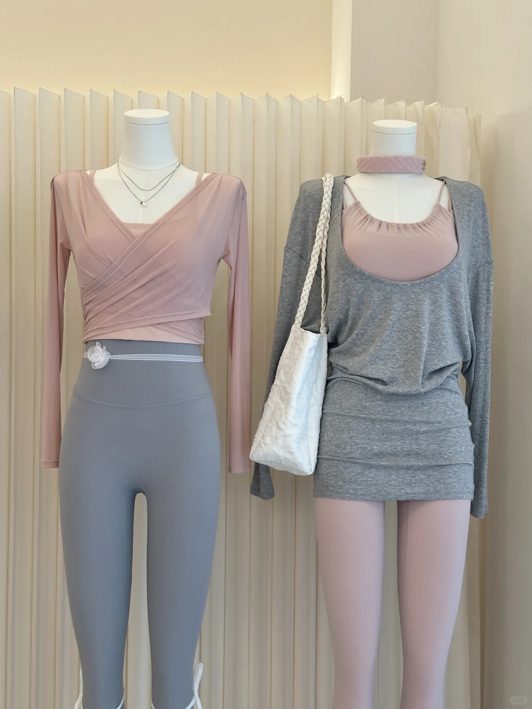 韩女感瑜伽服穿搭🎀灰粉配真的好看！！！