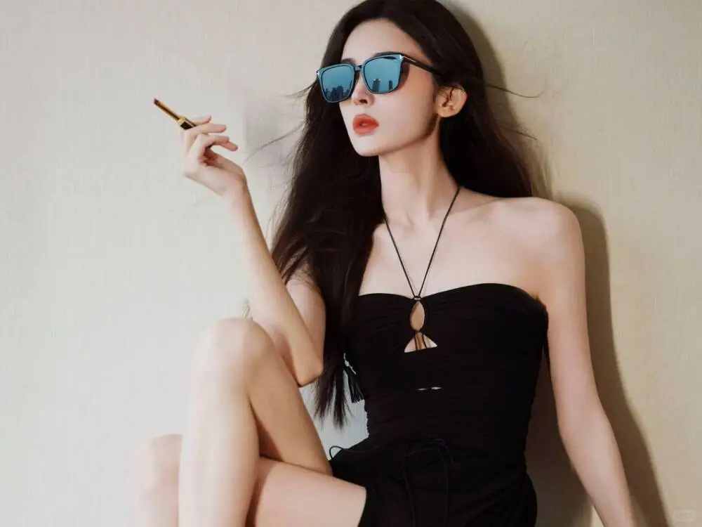 冷艳的女生——古力娜扎