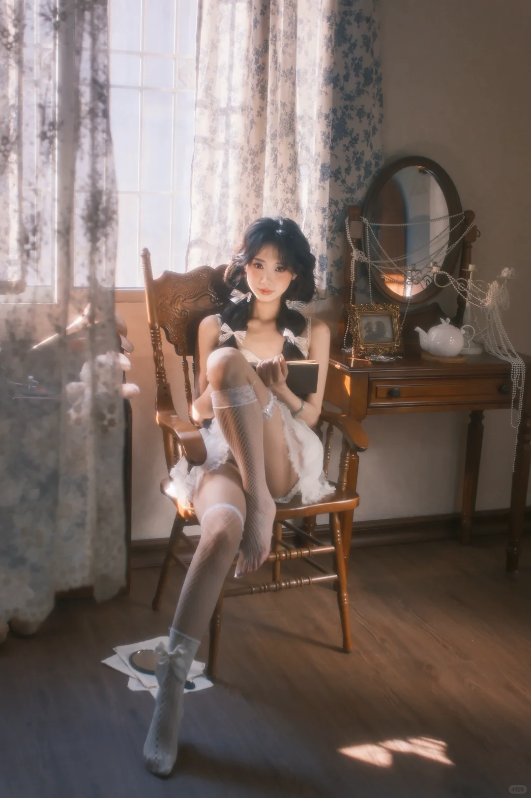 “我被光所诱惑”｜女摄镜头下的私房写真