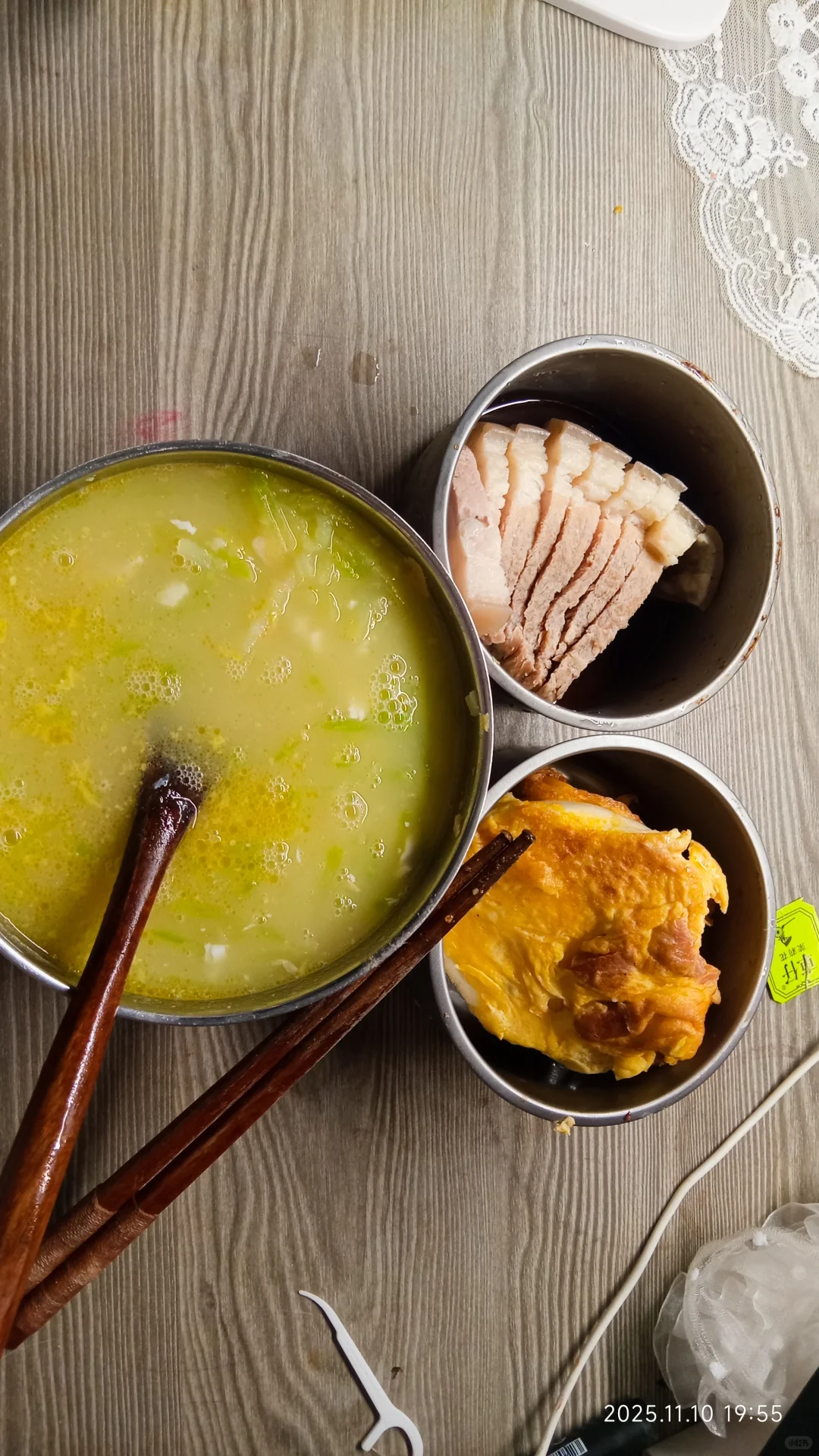 我们都是天使小女孩