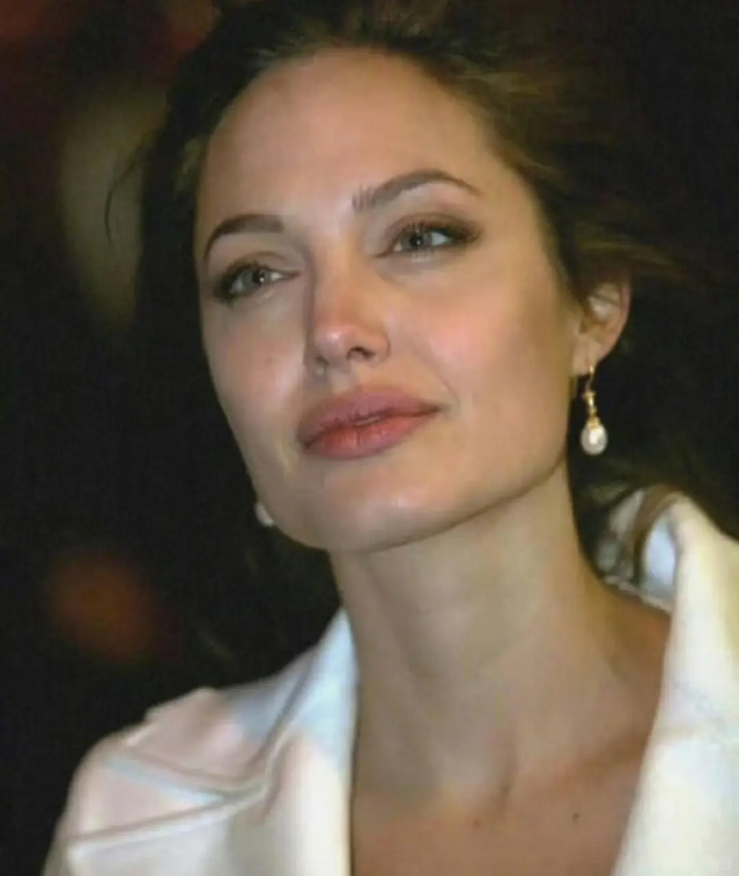 她的性感来自眉眼吗❓