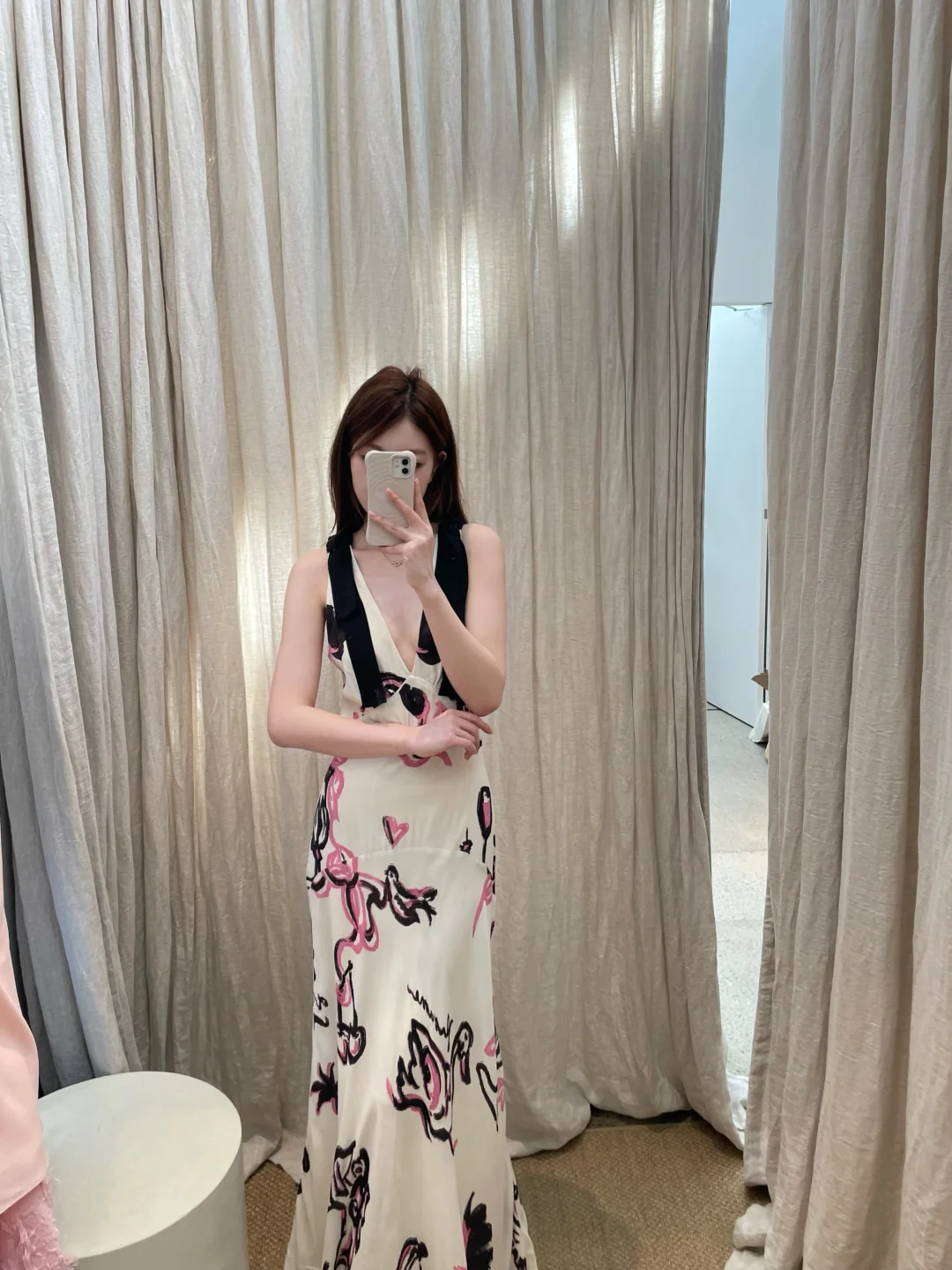 女人味从来不需要张扬，roame 这一条刚刚好