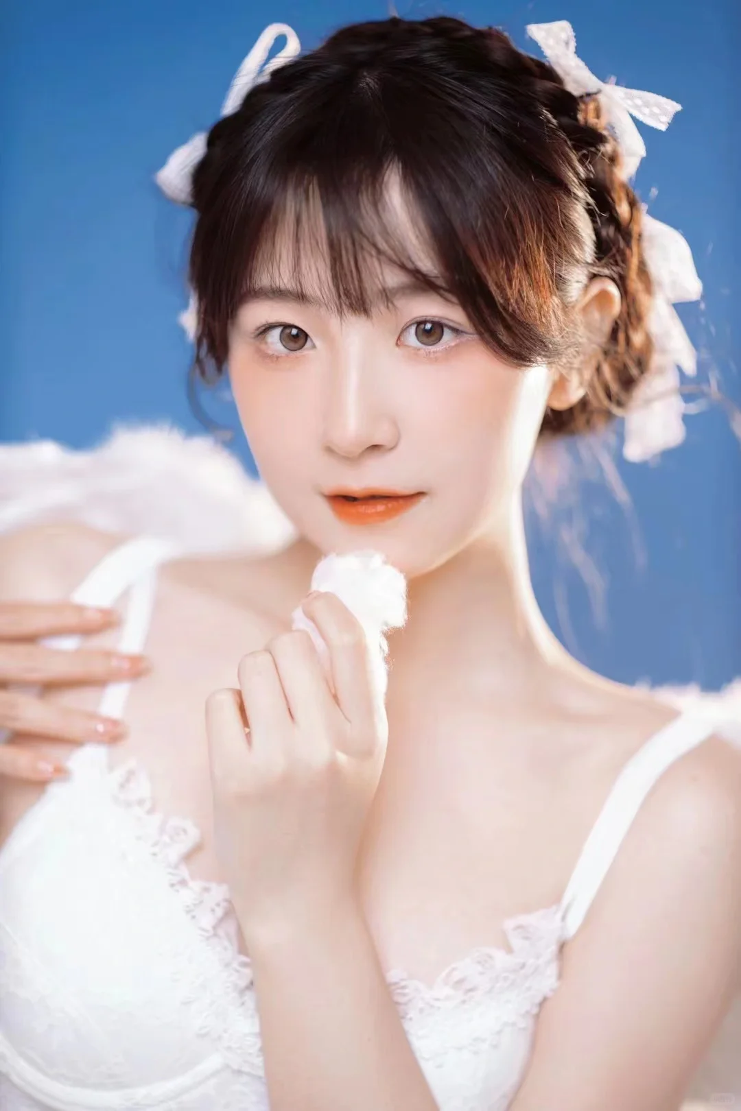 哇 是坠落人间的小仙女啊