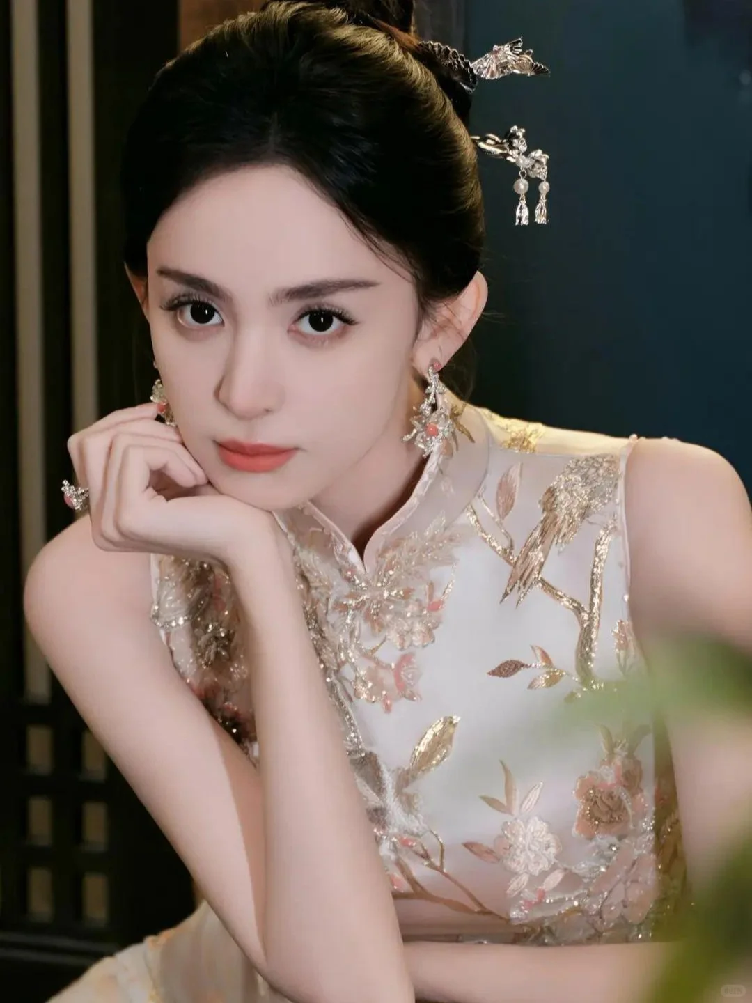 古力娜扎：异域风情的颜值暴击