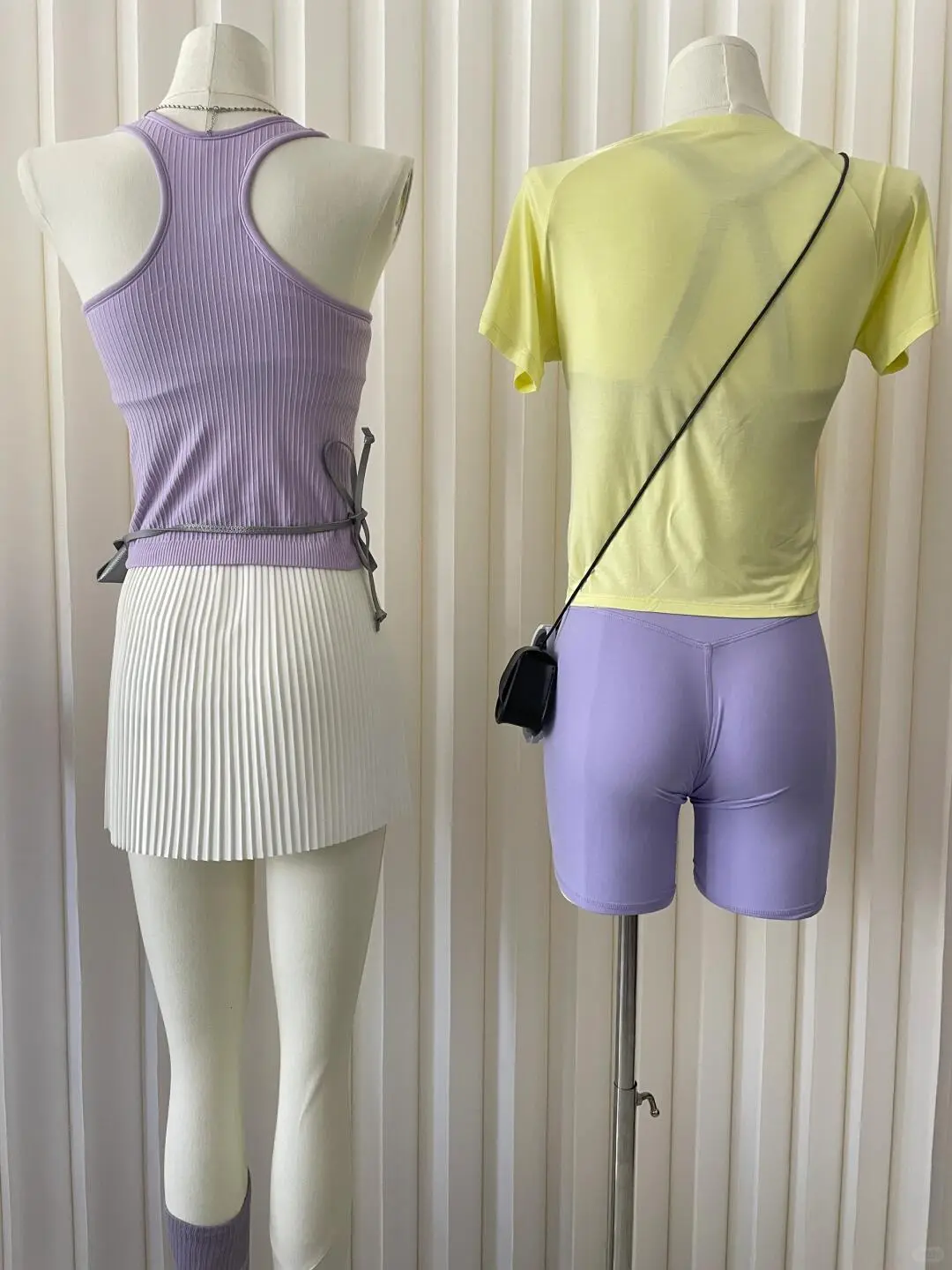 被紫色黄色白色瑜伽服美晕了！