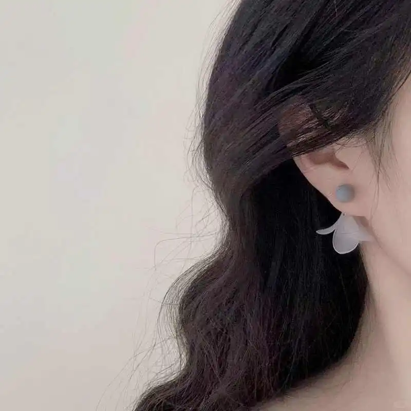 海边风铃小清新雾霾蓝色磨砂花瓣耳环女超仙